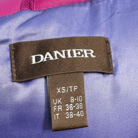 Danier Leather Fuchsia Down Filled Puffer Size Extra Small Good Used Condition - Picture 13 of 15